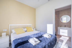 Marvellous Apt with a Large Private Terrace